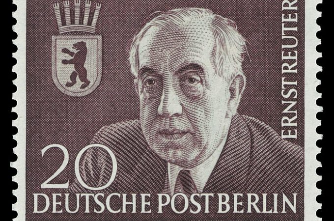 https://commons.wikimedia.org/wiki/File:DBPB_1954_115_Ernst_Reuter.jpg