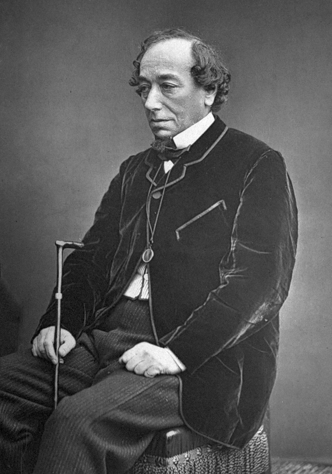 Benjamin_Disraeli_by_W&D_Downey,_c1878 Demokratiegeschichten